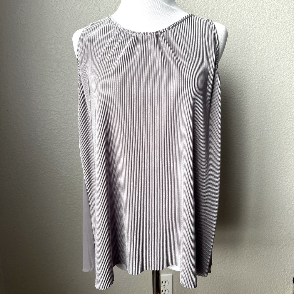 Elodie Gray Ribbed Tank Top, M